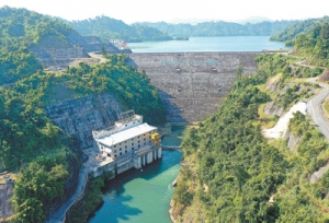 中企投建的老挝水电站安全运行5000天 累计发电量超过67亿千瓦时 ... ... ... ... ...