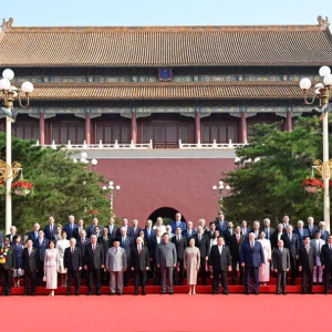 习近平出席纪念抗战胜利80周年大会